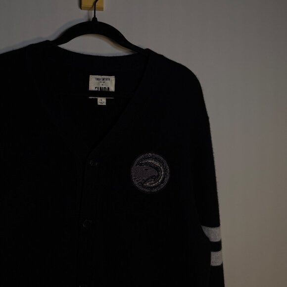 Todd Snyder x NBA Knicks Cashmere Cardigan - Picture 3 of 3